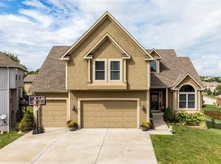 2205 NE Janessa Dr, Blue Springs, MO 64029