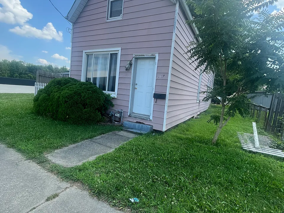 2317 N Fulton Ave