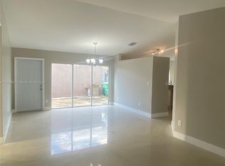 17501 SW 142nd Ct, Miami, FL 33177