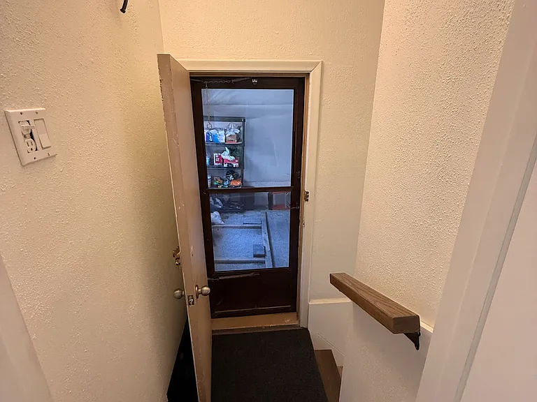 31 Brenlyn Ct #UPPER — Photo 16