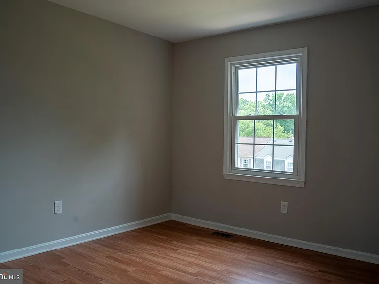 3970 Bradwater St — Photo 22