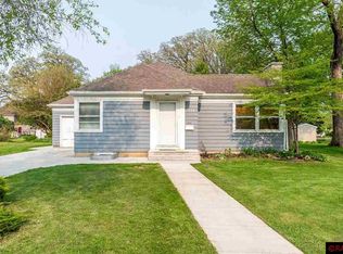 111 Park Ave S, Vernon Center, MN 56090