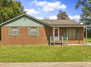 1130 W 49th St, Savannah, GA 31405
