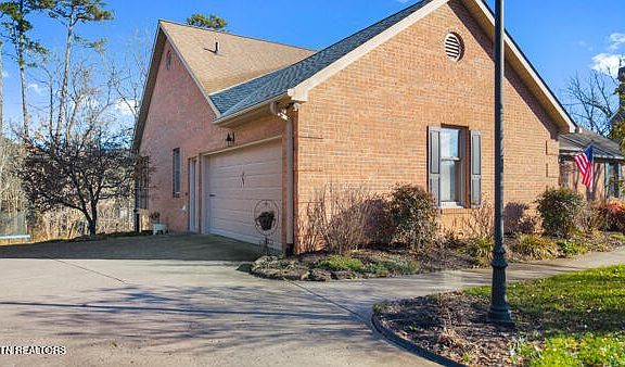 5th image of 3720 Whitworth Dr