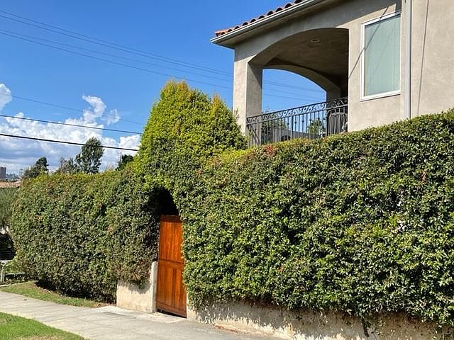 2nd image of 10475 Tennessee Ave