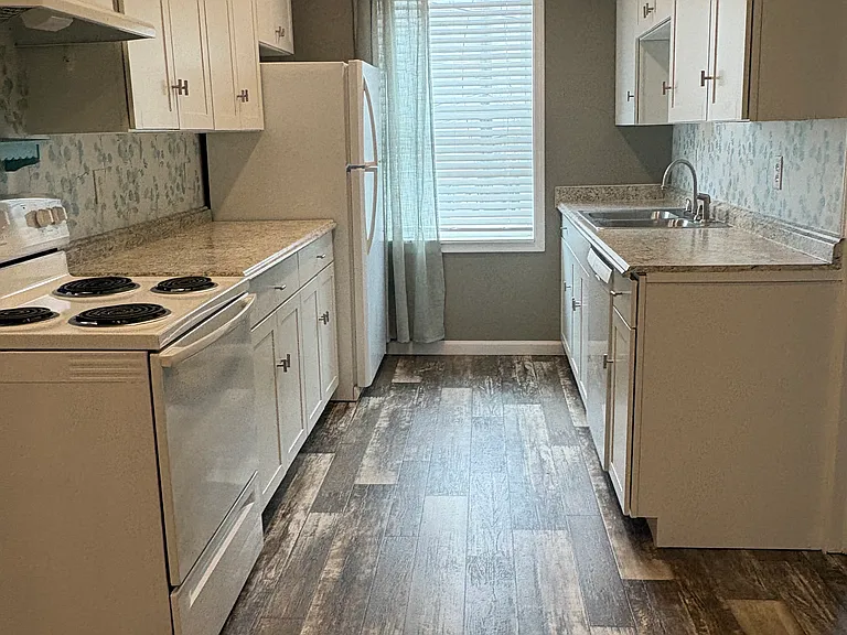 103 E Waterford St #3 — Photo 9
