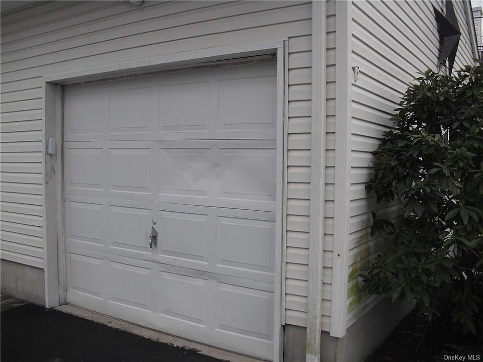 59 Lincoln Blvd, East Moriches, NY 11940 MLS H6177329 Zillow