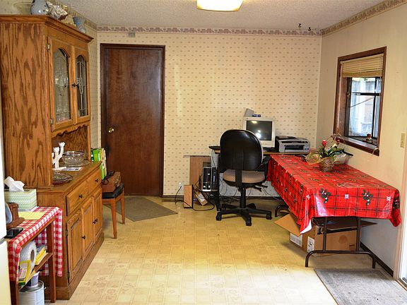 5th image of 5535 Normandy Dr SE