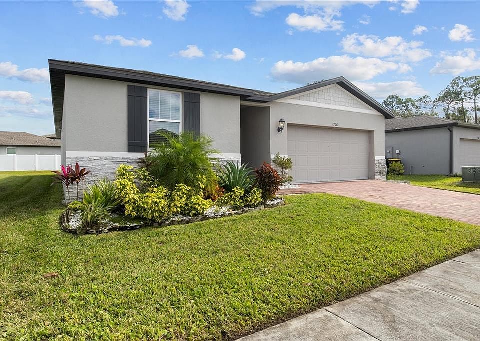 1st image of 706 ALTA VISTA COURT