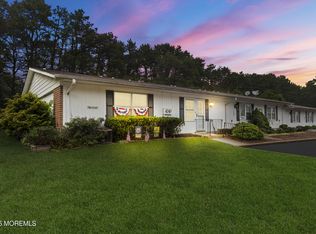 1034 Aberdeen Dr #E, Lakewood, NJ