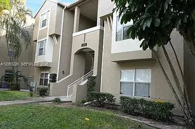 1705 Palm Cove Blvd #1-105 — Photo 19