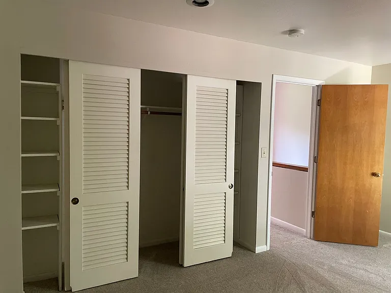 1160 Cambria Ct — Photo 15