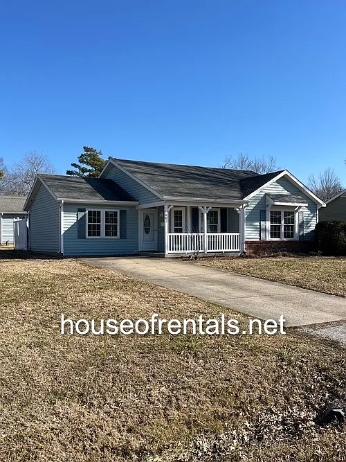 602 Willow St photo 1