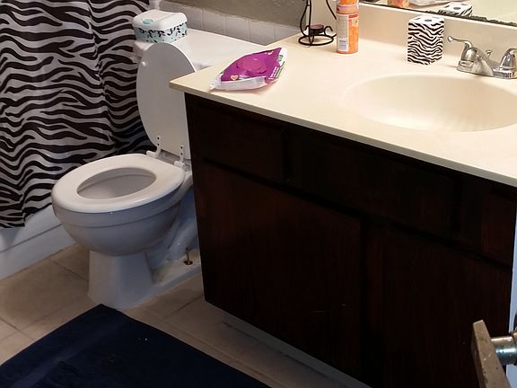 2nd image of 2814 S Bartell Dr APT 4