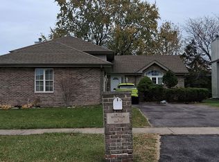 18711 Walnut Ave, Country Club Hills, IL 60478