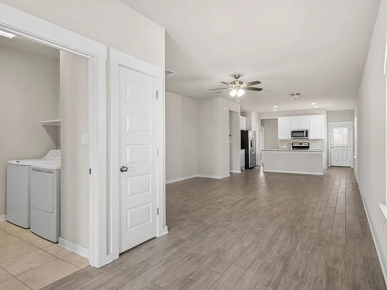 221 Ancellotta Way — Photo 5