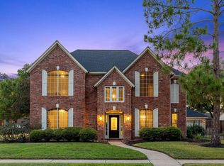 15215 Redbud Leaf Ln, Cypress, TX 77433