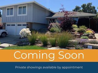 1010 Crestview Dr, San Carlos, CA 94070