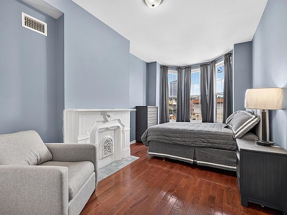 5th image of 447 Mercer St #1
