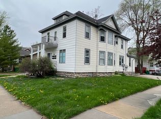 200 S Maple Ave #4, Green Bay, WI 54303