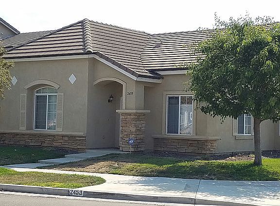 3rd image of 2459 N Schuman Pl