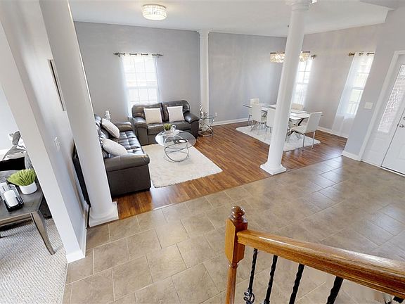 3rd image of 103 Chianti Cir