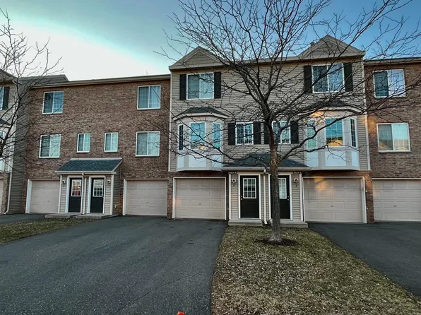 4824 Elm Dr N Unit 4, Hugo, MN 55038