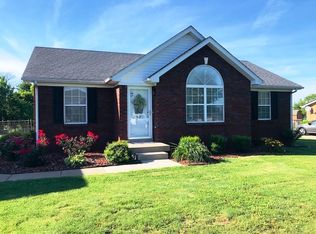 1024 Walnut Creek Dr, Bardstown, KY 40004