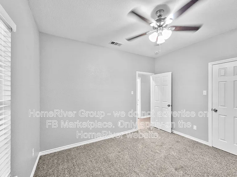 124 Clear Creek Dr — Photo 15