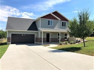 235 E 100 N, Hyde Park, UT 84318