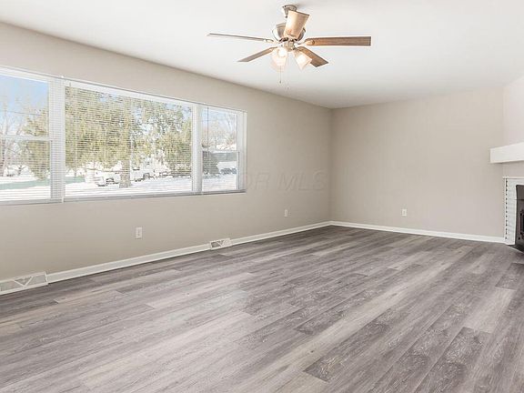 5th image of 6 Edgewood Blvd