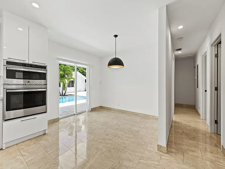 19715 SW 99th Pl — Photo 12