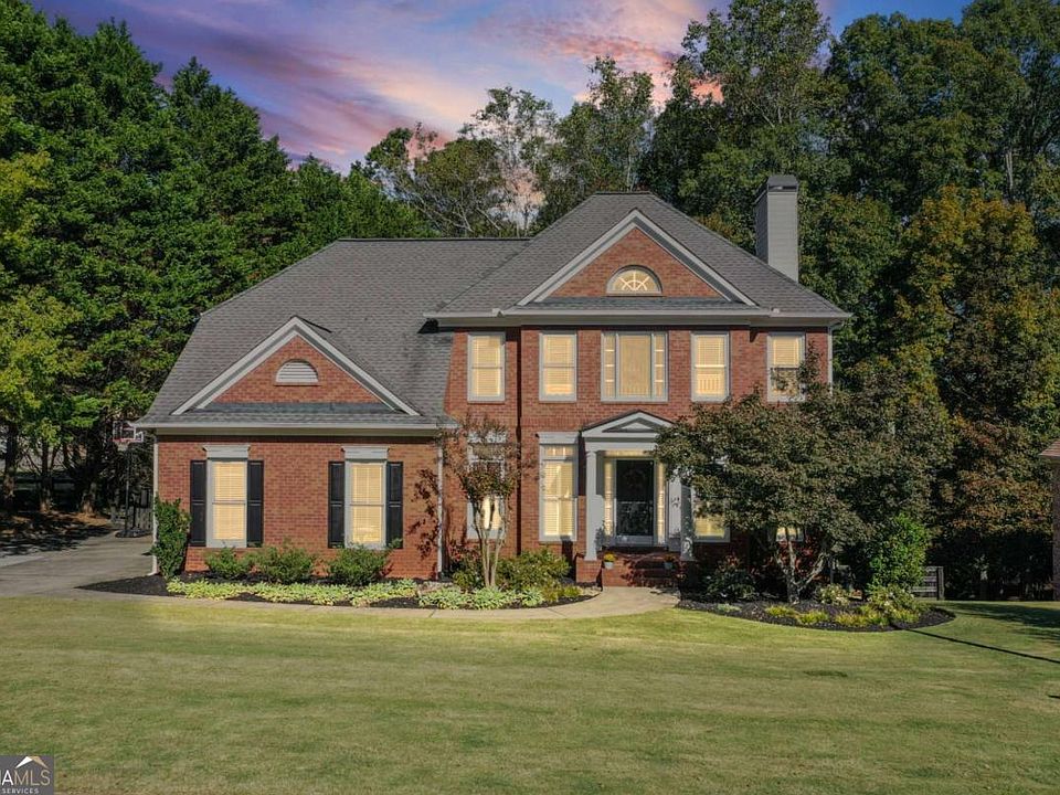 1st image of 304 Berkshire Trce