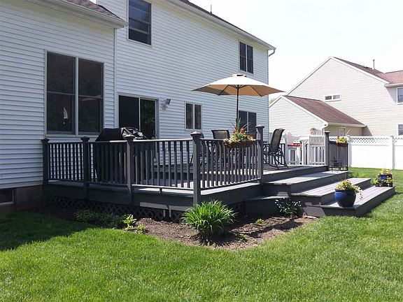 2nd image of 32 Bayberry Dr