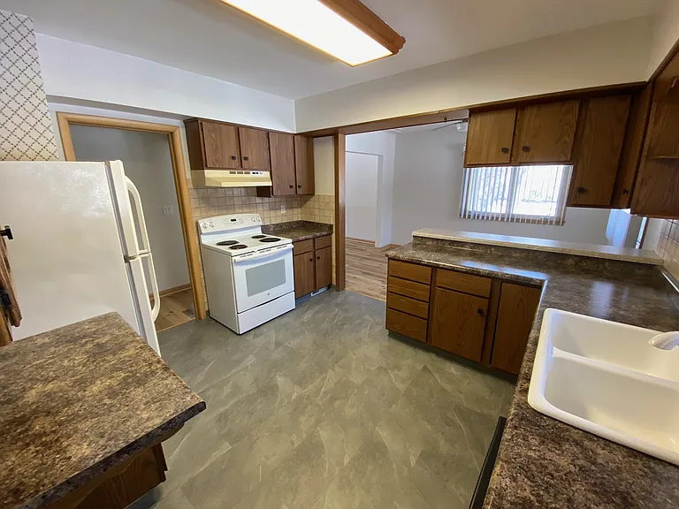 5304 Arnold Rd — Photo 6