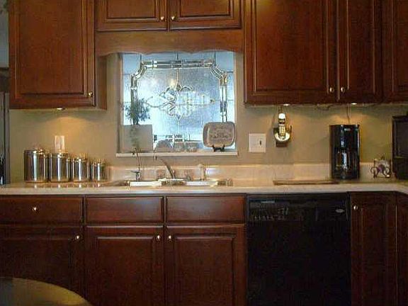 5th image of 3026 Skylar Ln