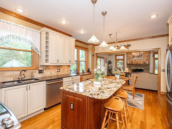 5th image of 3844 Palmer Ct