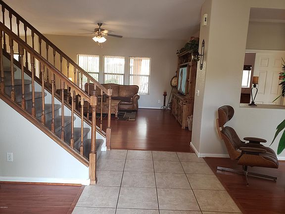 3rd image of 15837 W Acapulco Ln