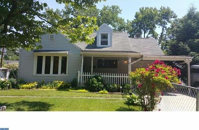 1st image of 20 Green Ln