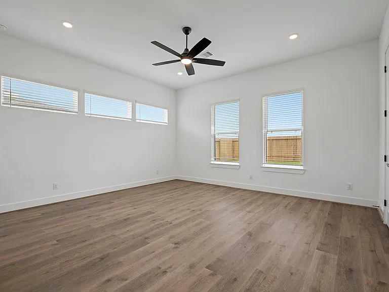 1808 Drover Ln — Photo 17