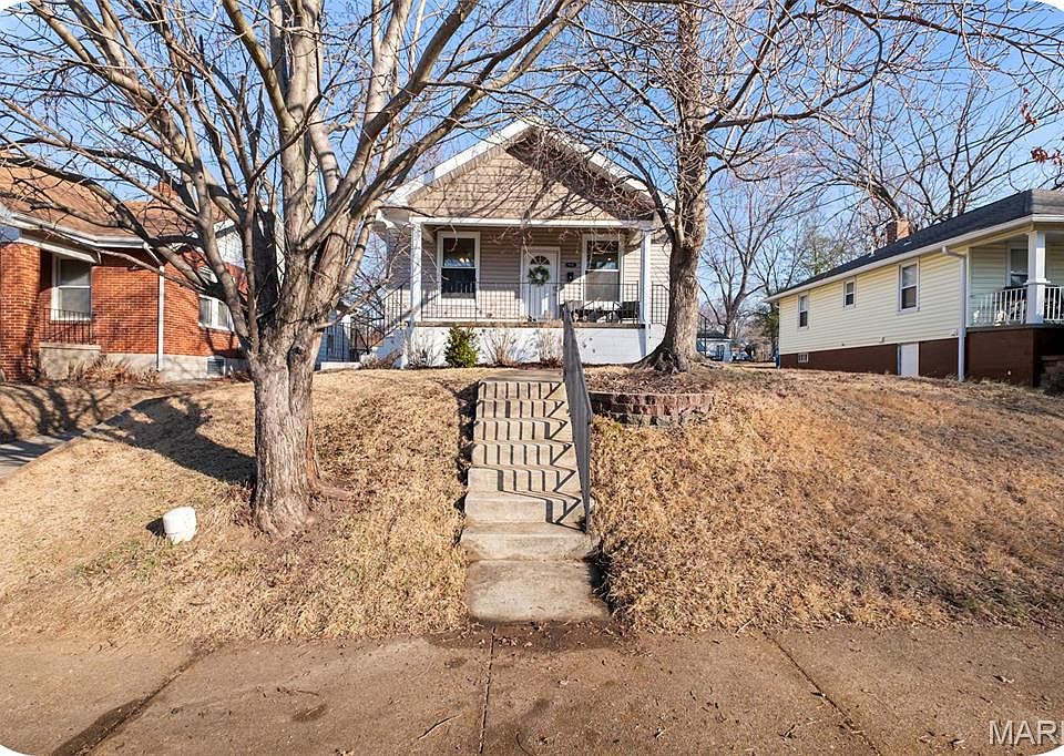 1st image of 8925 Argyle Ave
