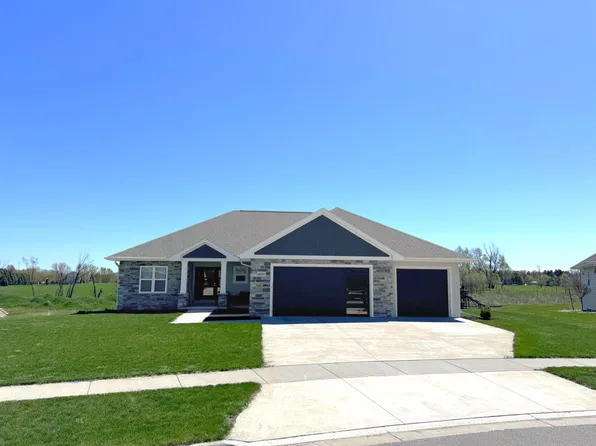 4228 Downton Cir, Green Bay, WI 54313