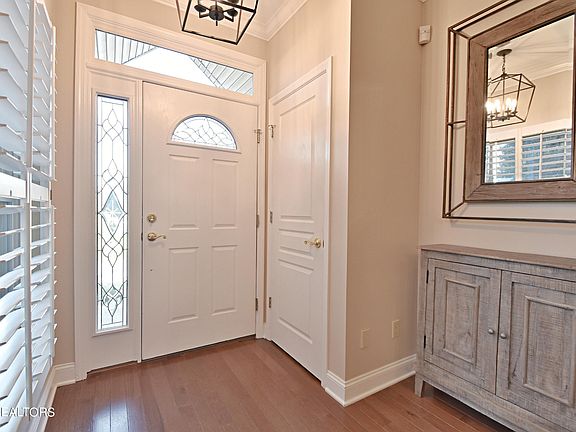 3rd image of 11701 San Martin Ln