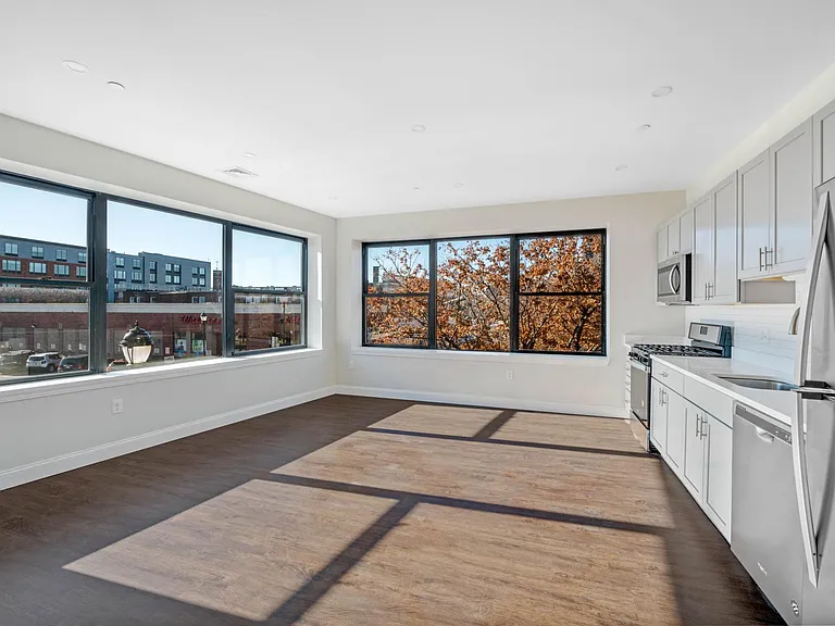 18 New Derby St #205 — Photo 1