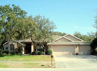 3210 Kilmer Dr, Plant City, FL 33566