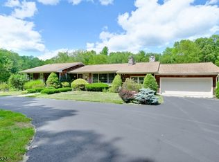 60 Van Orden Rd, Newfoundland, NJ 07435