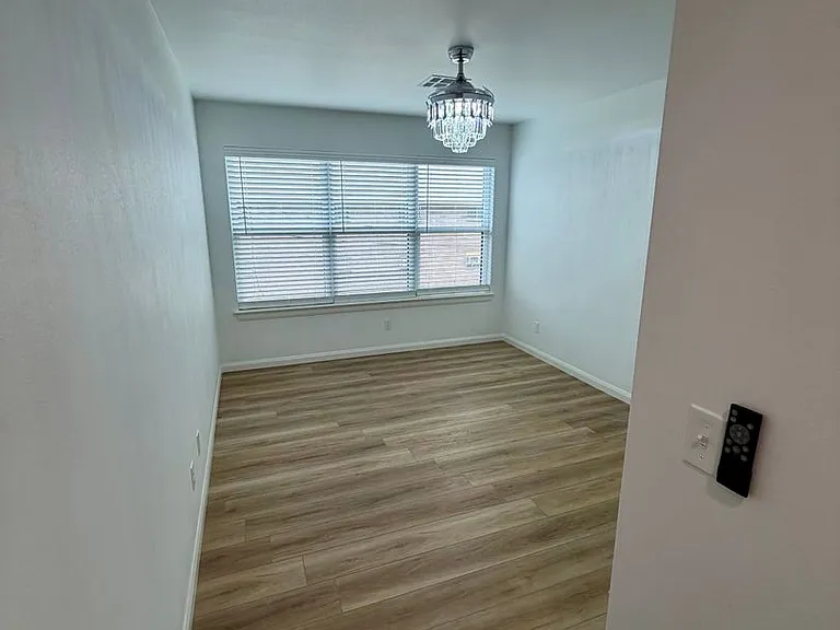 103 N Atlanta St — Photo 13