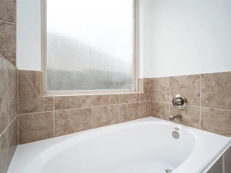 6731 Trinity Trail Ln — Photo 27