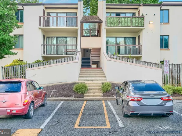 10108 Campus Way S APT 303, Upper Marlboro, MD 20774