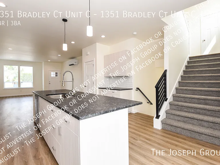 1351 Bradley Ct #C — Photo 4